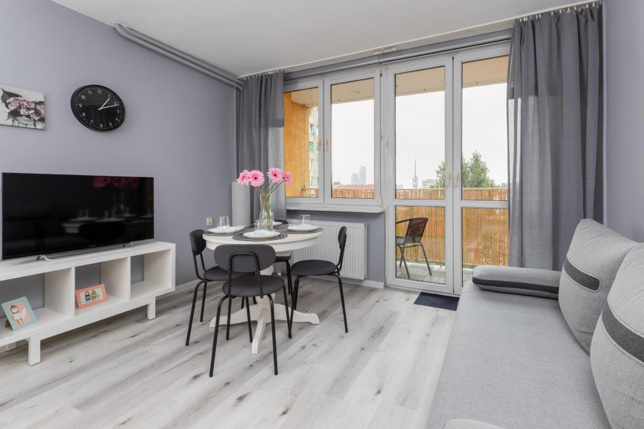 Family Apartment With Balcony In Gdynia By Noclegi Renters Экстерьер фото