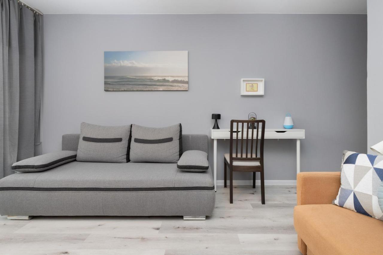 Family Apartment With Balcony In Gdynia By Noclegi Renters Экстерьер фото